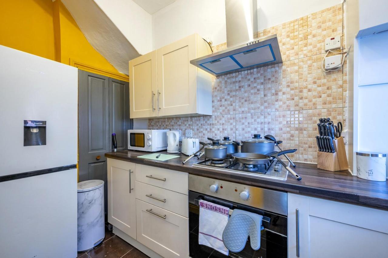 *1Es* For Your Most Relaxed & Cosy Stay + Free Parking + Free Fast Wifi * Leeds  Eksteriør bilde